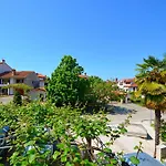 Apartments Romano *