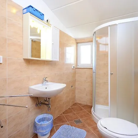 Apartman Apartments Romano *