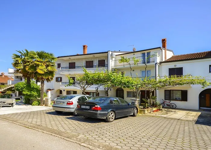 Apartman Apartments Romano