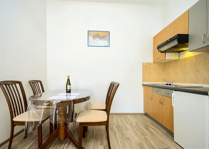Apartamento Apartments Romano