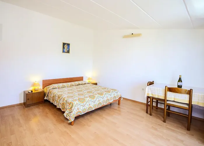 Apartamento Apartments Romano